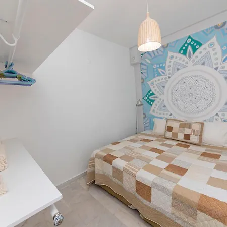 Cozy Duplex Apartment With Peaceful Garden In Bodrum شقة